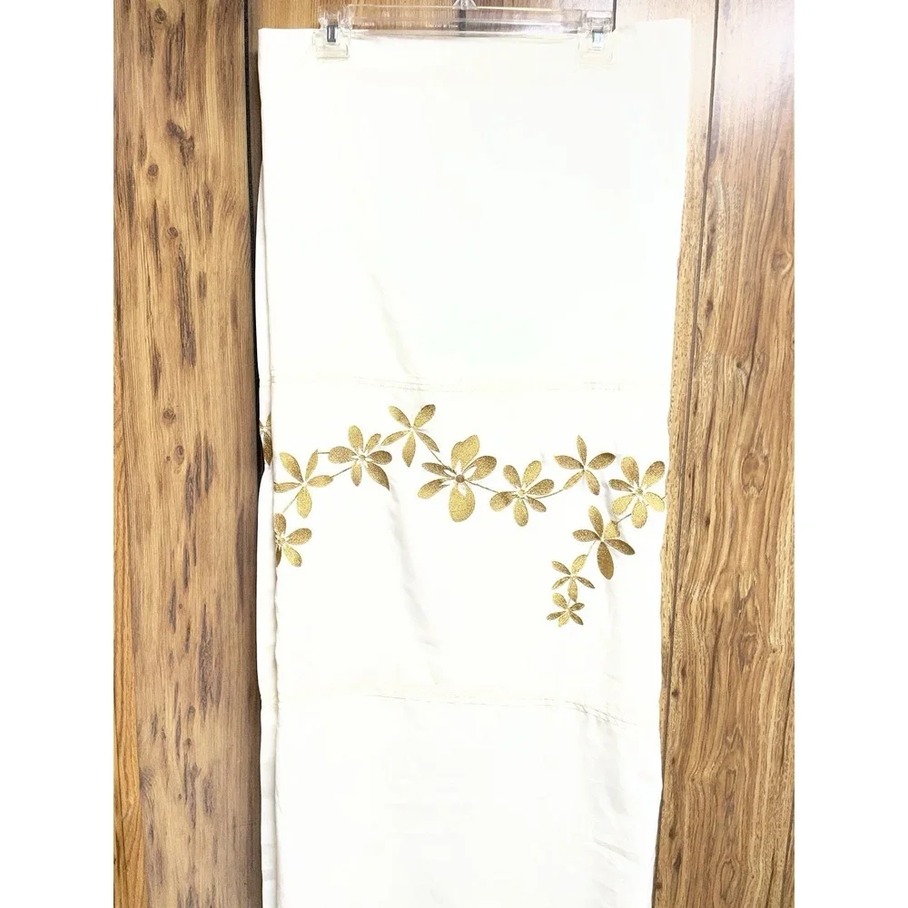 DKNY Sheer 71x71